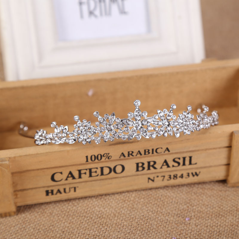 Kristal Düğün Gelin Tiara Saç  - Women'S Wedding Accessories incelemesi ve fiyatı