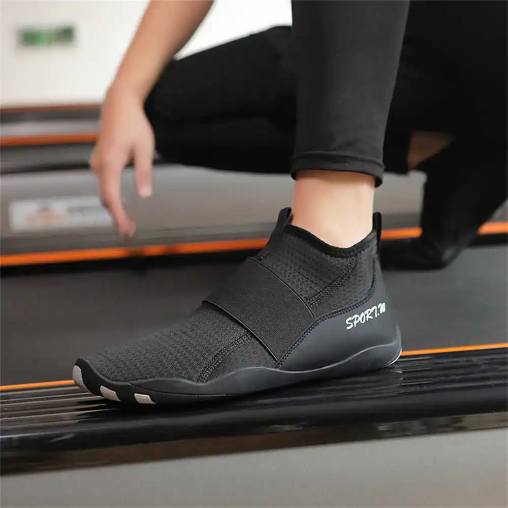 Işık Merhaba Üstleri Spor Ayak - Women Accessories Shop Name Ideas incelemesi ve fiyatı